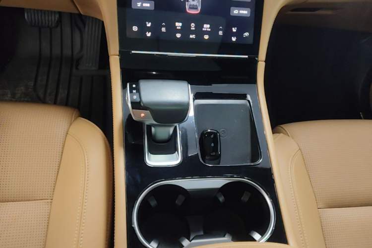 Used Li Auto ONE 2021 Extended-Range 6-Seater Version Gear Lever