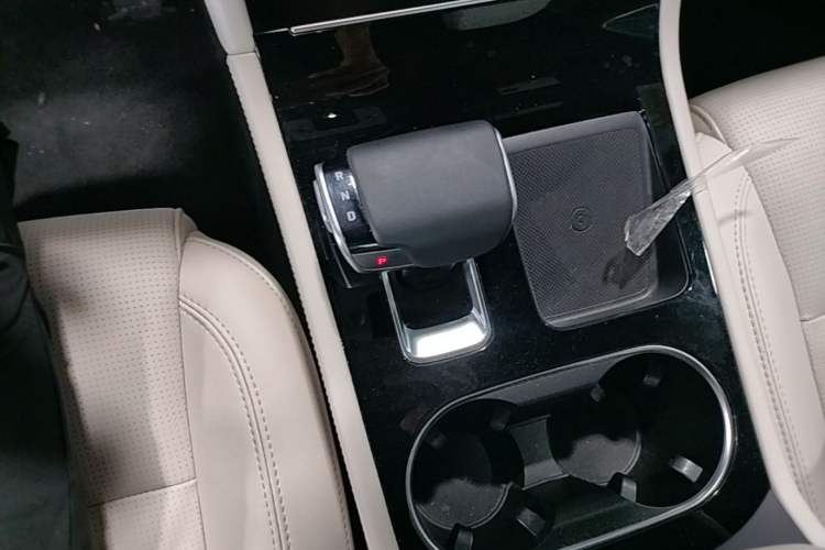 Used Li Auto ONE 2021 Extended-Range 6-Seater Version Gear Lever