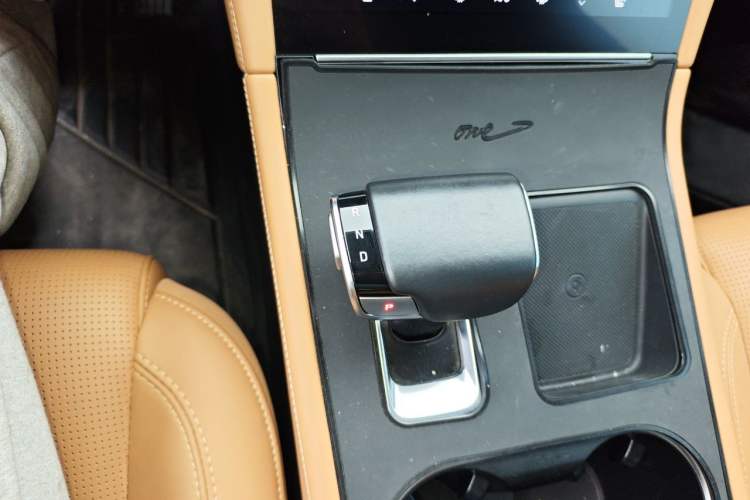 Used Li Auto ONE 2021 Extended-Range 6-Seater Version Gear Lever