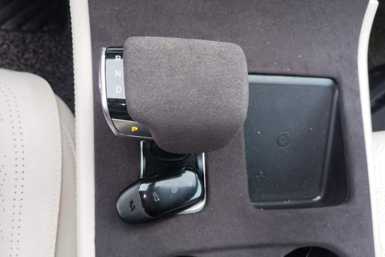 Used Li Auto ONE 2021 Extended-Range 6-Seater Version Gear Lever
