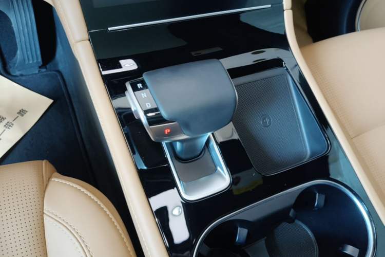 Used Li Auto ONE 2021 Extended-Range 6-Seater Version Gear Lever