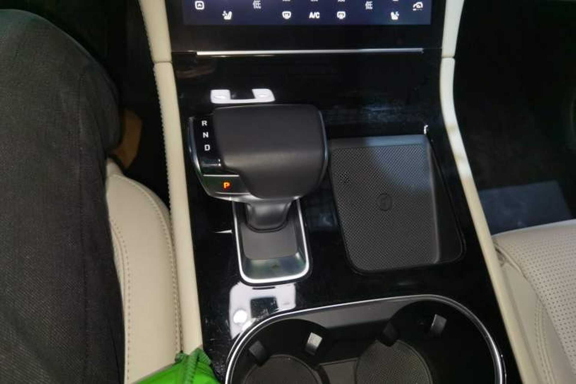Used Li Auto ONE 2021 Extended-Range 6-Seater Version Gear Lever