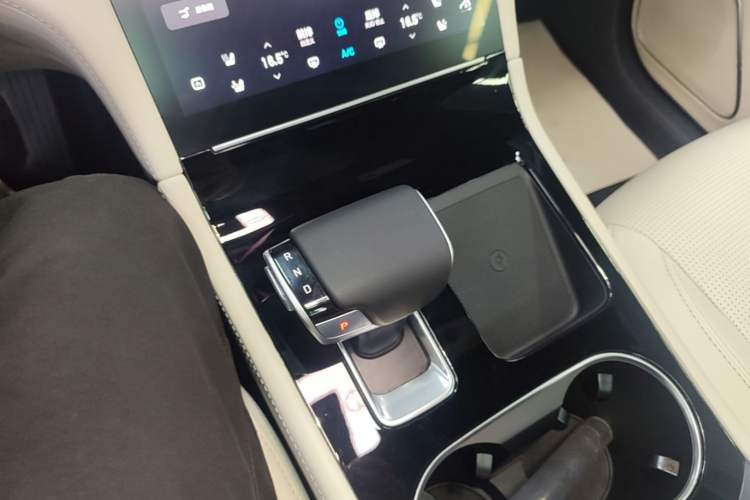 Used Li Auto ONE 2021 Extended-Range 6-Seater Version Gear Lever