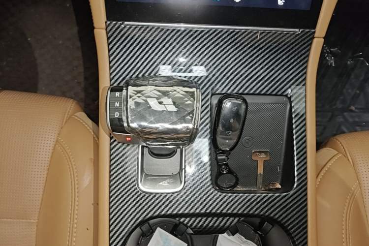 Used Li Auto ONE 2021 Extended-Range 6-Seater Version Gear Lever