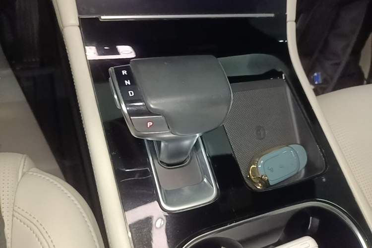 Used Li Auto ONE 2021 Extended-Range 6-Seater Version Gear Lever