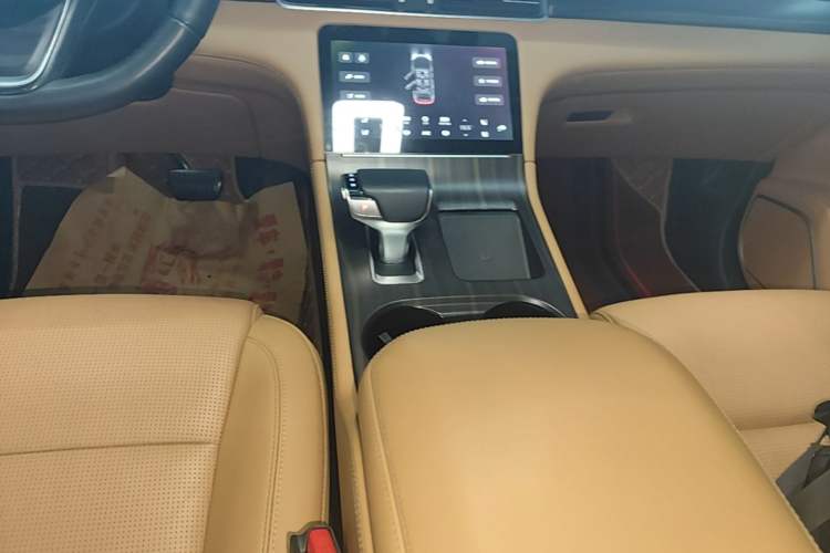Used Li Auto ONE 2021 Extended-Range 6-Seater Version Gear Lever