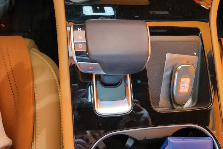 Used Li Auto ONE 2021 Extended-Range 6-Seater Version Gear Lever