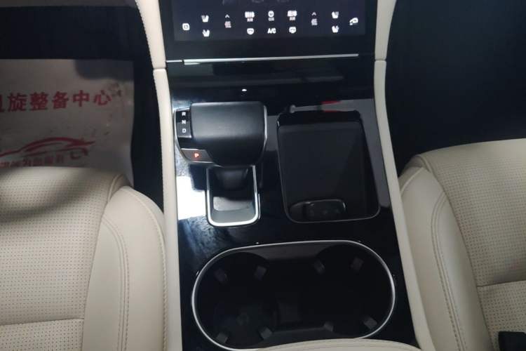Used Li Auto ONE 2021 Extended-Range 6-Seater Version Gear Lever
