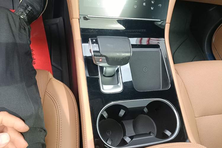 Used Li Auto ONE 2021 Extended-Range 6-Seater Version Gear Lever