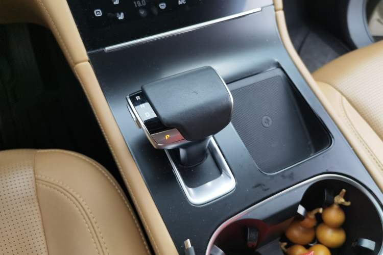 Used Li Auto ONE 2021 Extended-Range 6-Seater Version Gear Lever
