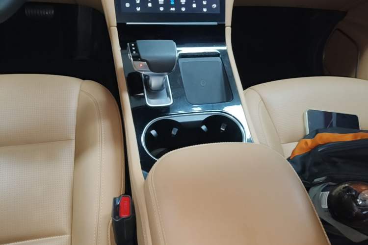 Used Li Auto ONE 2021 Extended-Range 6-Seater Version Gear Lever