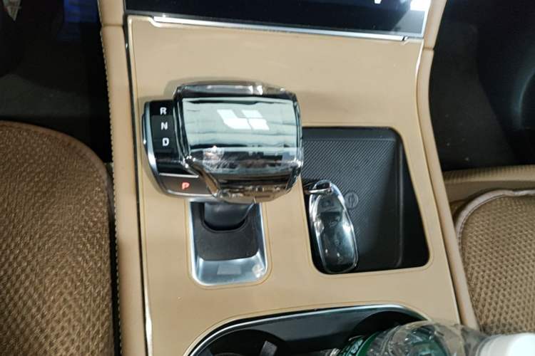 Used Li Auto ONE 2021 Extended-Range 6-Seater Version Gear Lever