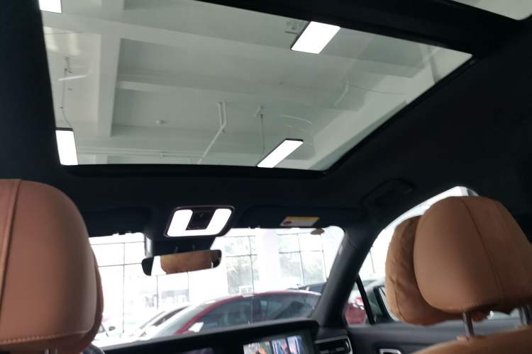 Used Li Auto ONE 2021 Extended-Range 6-Seater Version Headliner