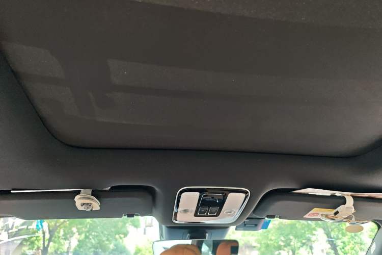Used Li Auto ONE 2021 Extended-Range 6-Seater Version Headliner