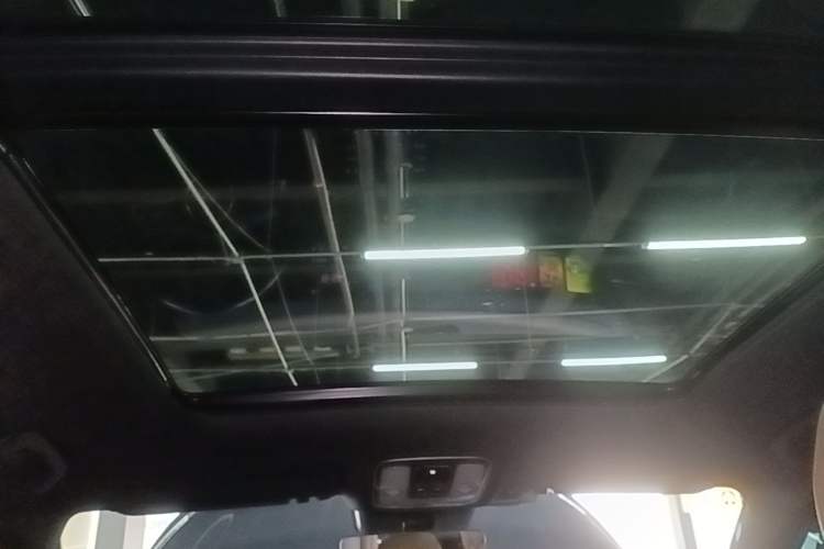 Used Li Auto ONE 2021 Extended-Range 6-Seater Version Headliner