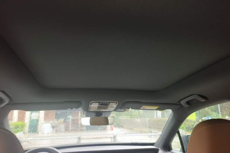 Used Li Auto ONE 2021 Extended-Range 6-Seater Version Headliner