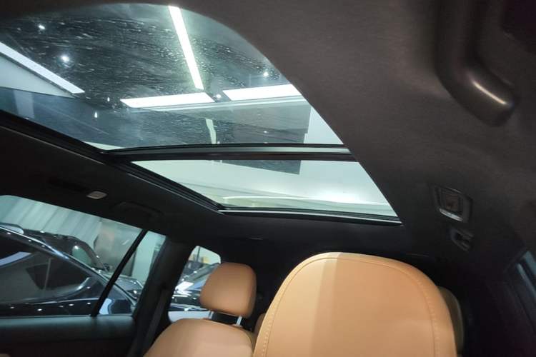 Used Li Auto ONE 2021 Extended-Range 6-Seater Version Headliner