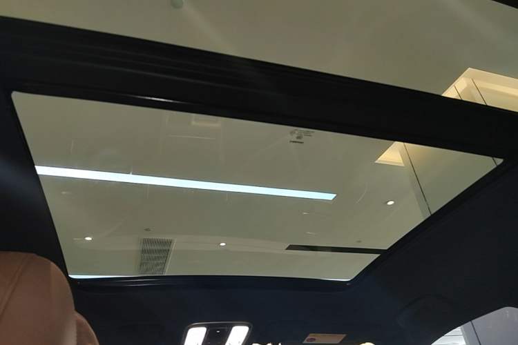 Used Li Auto ONE 2021 Extended-Range 6-Seater Version Headliner
