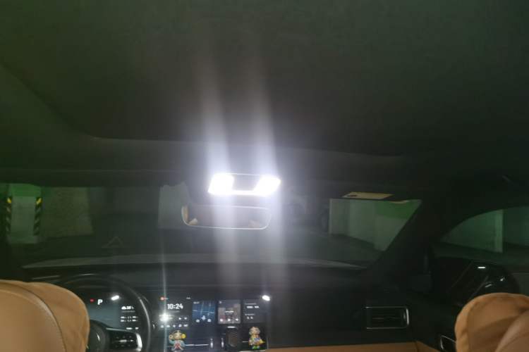 Used Li Auto ONE 2021 Extended-Range 6-Seater Version Headliner