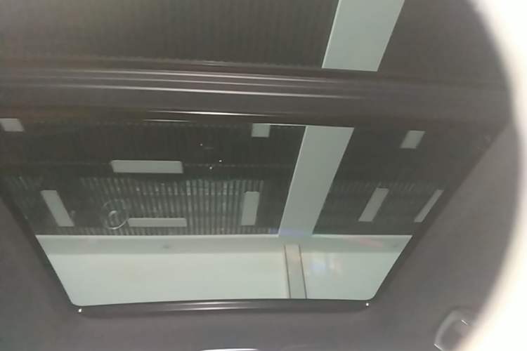Used Li Auto ONE 2021 Extended-Range 6-Seater Version Headliner