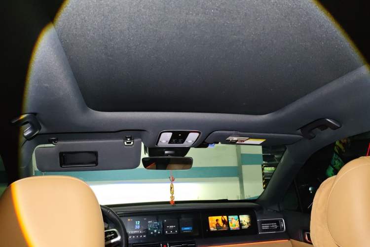 Used Li Auto ONE 2021 Extended-Range 6-Seater Version Headliner