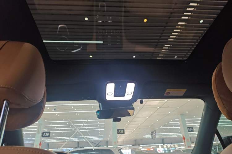 Used Li Auto ONE 2021 Extended-Range 6-Seater Version Headliner
