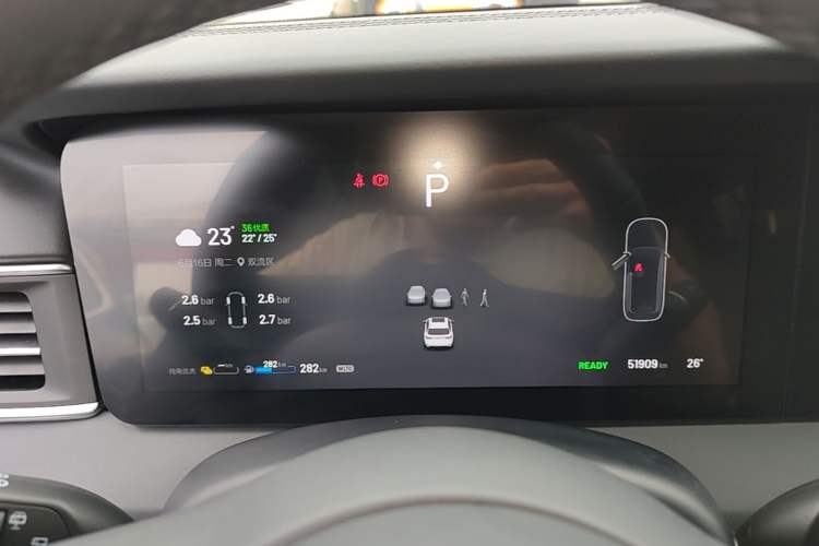 Used Li Auto ONE 2021 Extended-Range 6-Seater Version Instrument Cluster