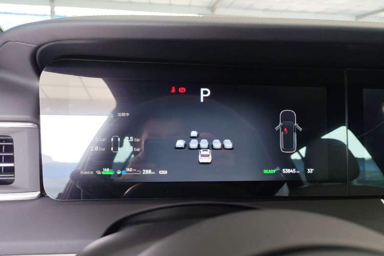 Used Li Auto ONE 2021 Extended-Range 6-Seater Version Instrument Cluster