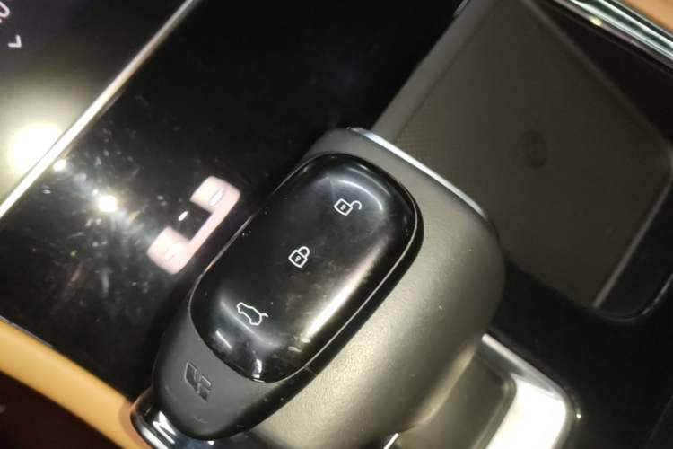 Used Li Auto ONE 2021 Extended-Range 6-Seater Version Interior 1