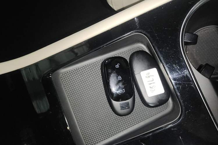 Used Li Auto ONE 2021 Extended-Range 6-Seater Version Interior 1