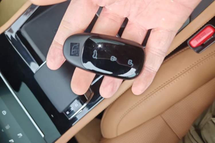 Used Li Auto ONE 2021 Extended-Range 6-Seater Version Interior 1