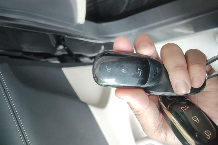 Used Li Auto ONE 2021 Extended-Range 6-Seater Version Interior 1