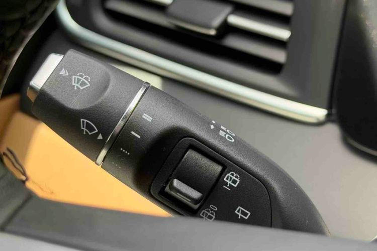 Used Li Auto ONE 2021 Extended-Range 6-Seater Version Interior 1