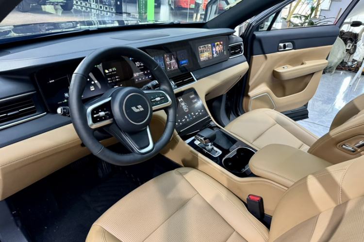 Used Li Auto ONE 2021 Extended-Range 6-Seater Version Interior 10
