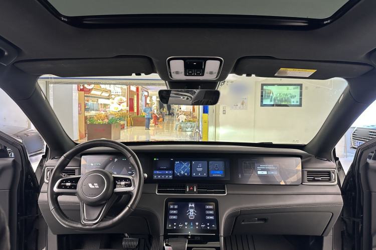 Used Li Auto ONE 2021 Extended-Range 6-Seater Version Interior 12