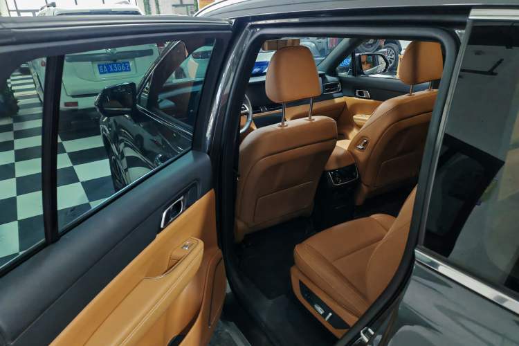 Used Li Auto ONE 2021 Extended-Range 6-Seater Version Interior 2