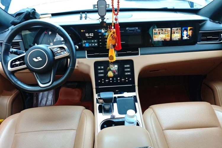 Used Li Auto ONE 2021 Extended-Range 6-Seater Version Interior 2