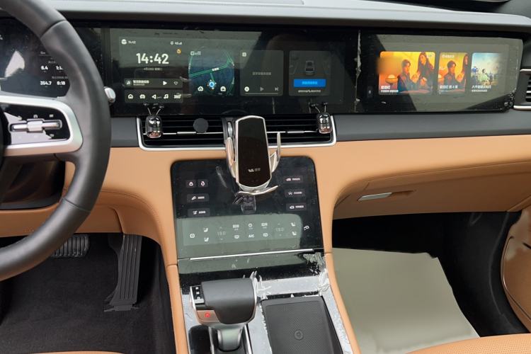 Used Li Auto ONE 2021 Extended-Range 6-Seater Version Interior 2