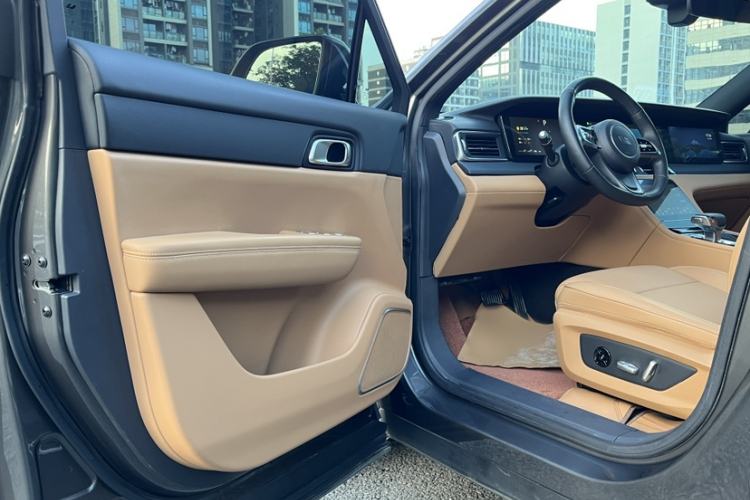 Used Li Auto ONE 2021 Extended-Range 6-Seater Version Interior 2