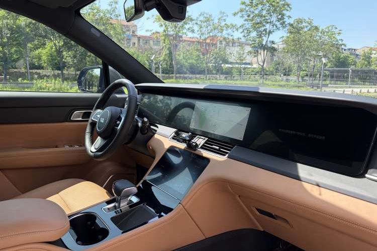 Used Li Auto ONE 2021 Extended-Range 6-Seater Version Interior 3