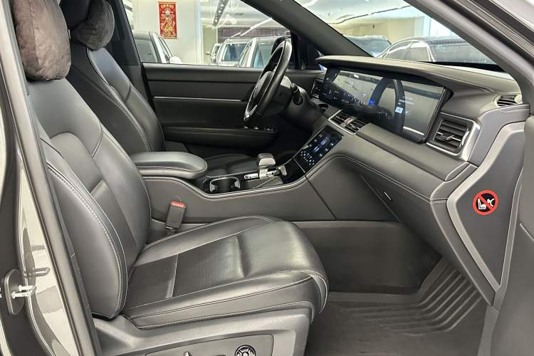 Used Li Auto ONE 2021 Extended-Range 6-Seater Version Interior 3
