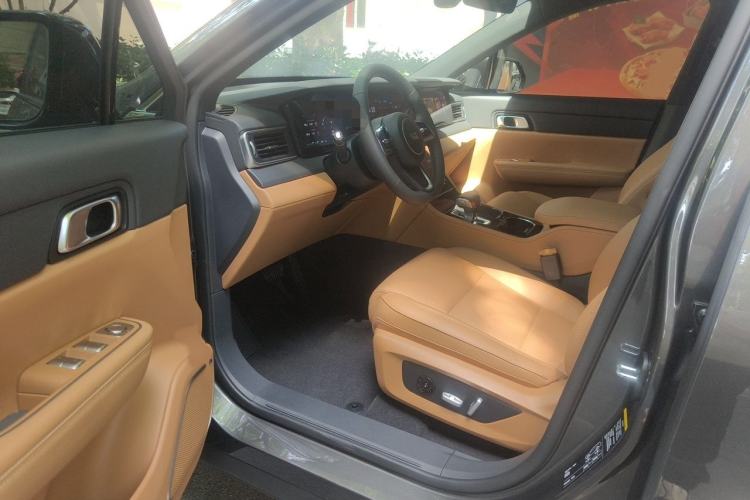 Used Li Auto ONE 2021 Extended-Range 6-Seater Version Interior 3