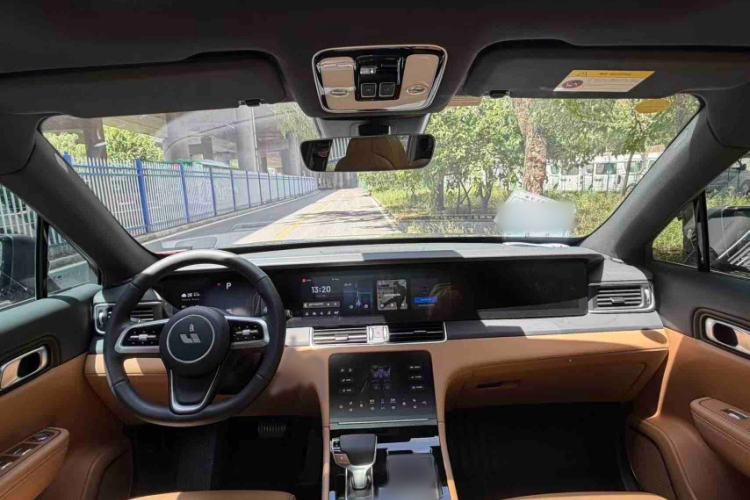 Used Li Auto ONE 2021 Extended-Range 6-Seater Version Interior 3