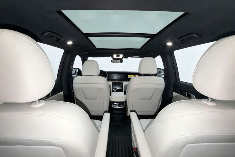 Used Li Auto ONE 2021 Extended-Range 6-Seater Version Interior 4