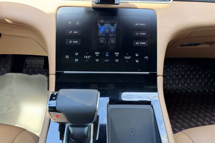 Used Li Auto ONE 2021 Extended-Range 6-Seater Version Interior 5