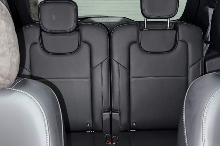 Used Li Auto ONE 2021 Extended-Range 6-Seater Version Interior 5