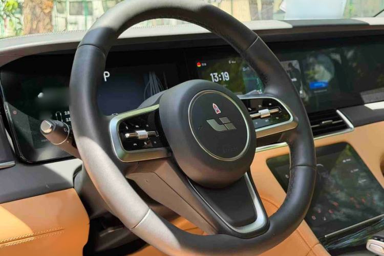 Used Li Auto ONE 2021 Extended-Range 6-Seater Version Interior 5