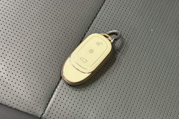 Used Li Auto ONE 2021 Extended-Range 6-Seater Version Interior 6