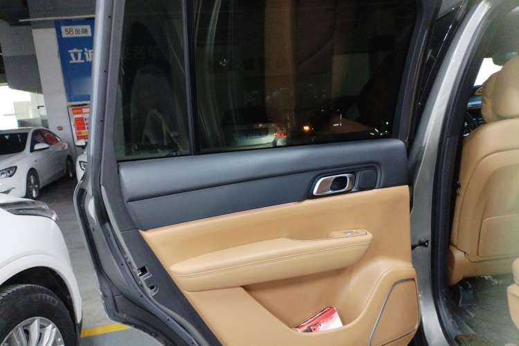 Used Li Auto ONE 2021 Extended-Range 6-Seater Version Interior 8