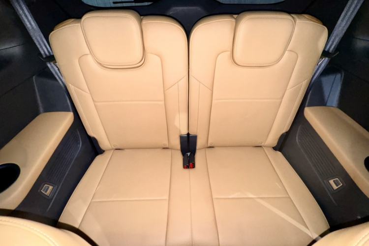 Used Li Auto ONE 2021 Extended-Range 6-Seater Version Interior 8